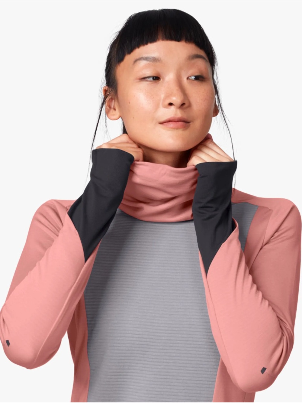 ON Running /// Women’s Cowl Neck Weather Shirt - Size Small